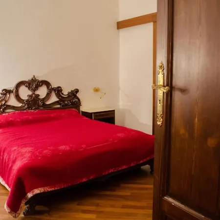 Casa Carrassi Amedeo Apartamento *